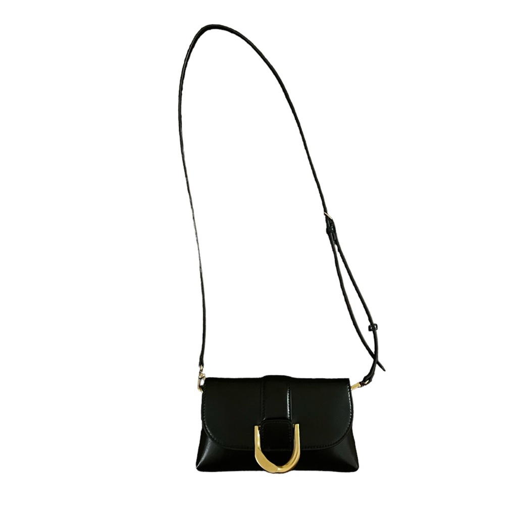 Charles and Keith Gabine Crossbody bag
